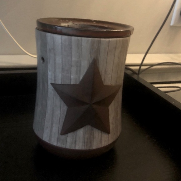 ❤️3/$30 LONE STAR SCENTSY WARMER - Picture 2 of 4
